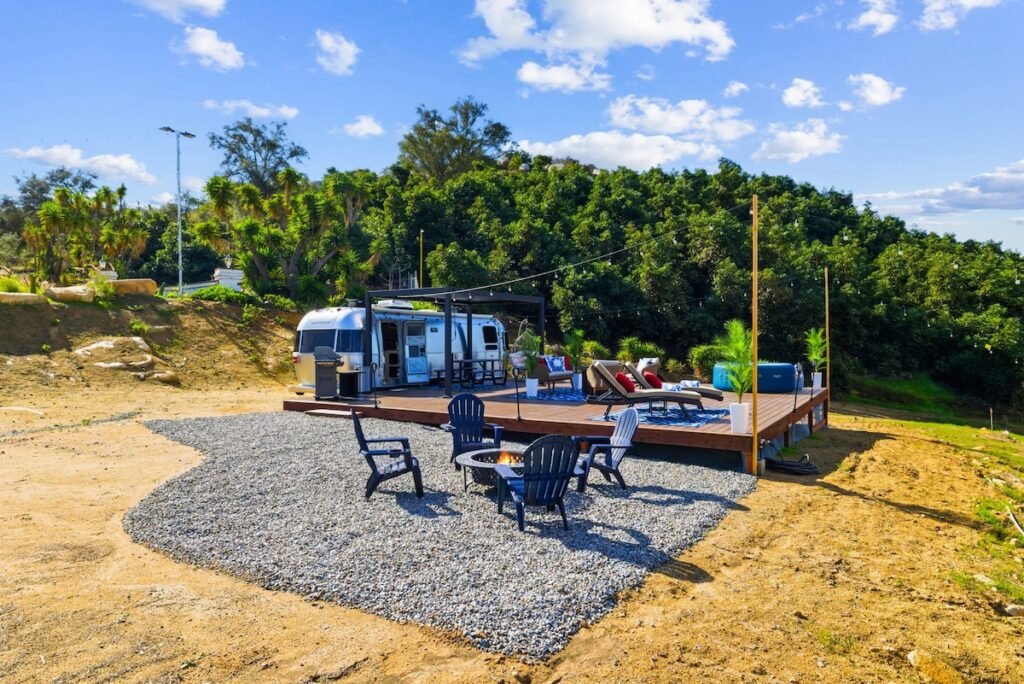 Ultimate Airstream — OMG Views, Hot Tub, Fire Pit photo 17