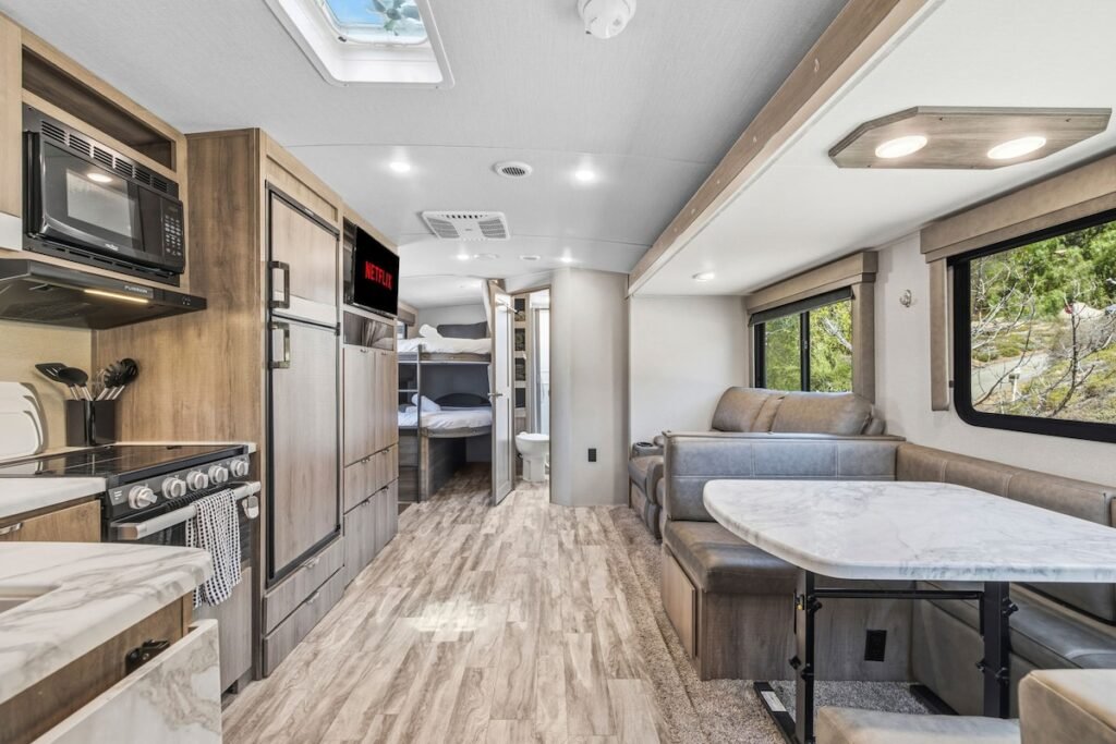Avocado Escape — Hot Tub + Oasis + Casita + RV photo 7