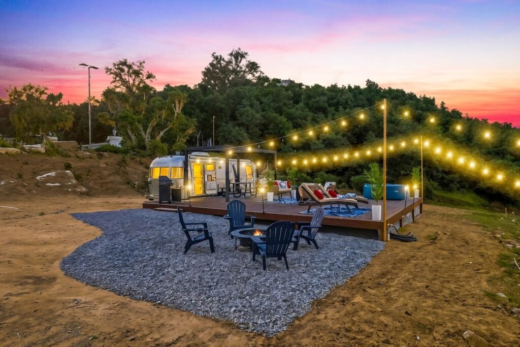 Ultimate Airstream — OMG Views, Hot Tub, Fire Pit photo 6