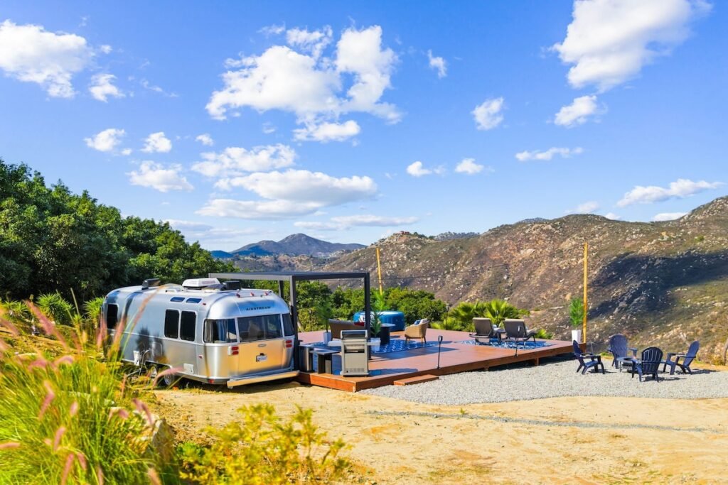 Ultimate Airstream — OMG Views, Hot Tub, Fire Pit photo 30