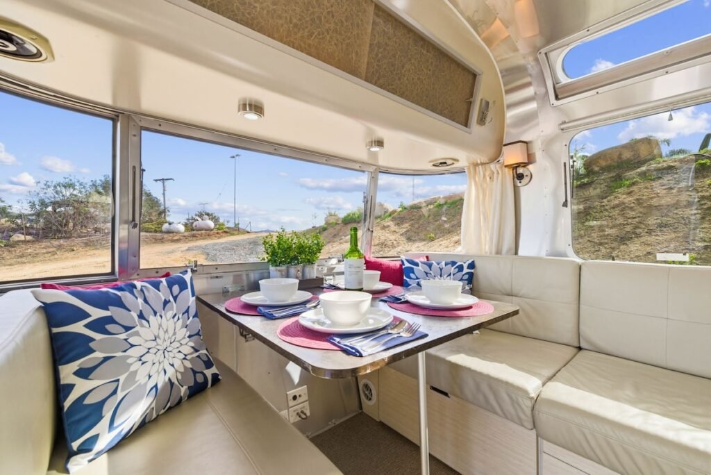 Ultimate Airstream — OMG Views, Hot Tub, Fire Pit photo 4