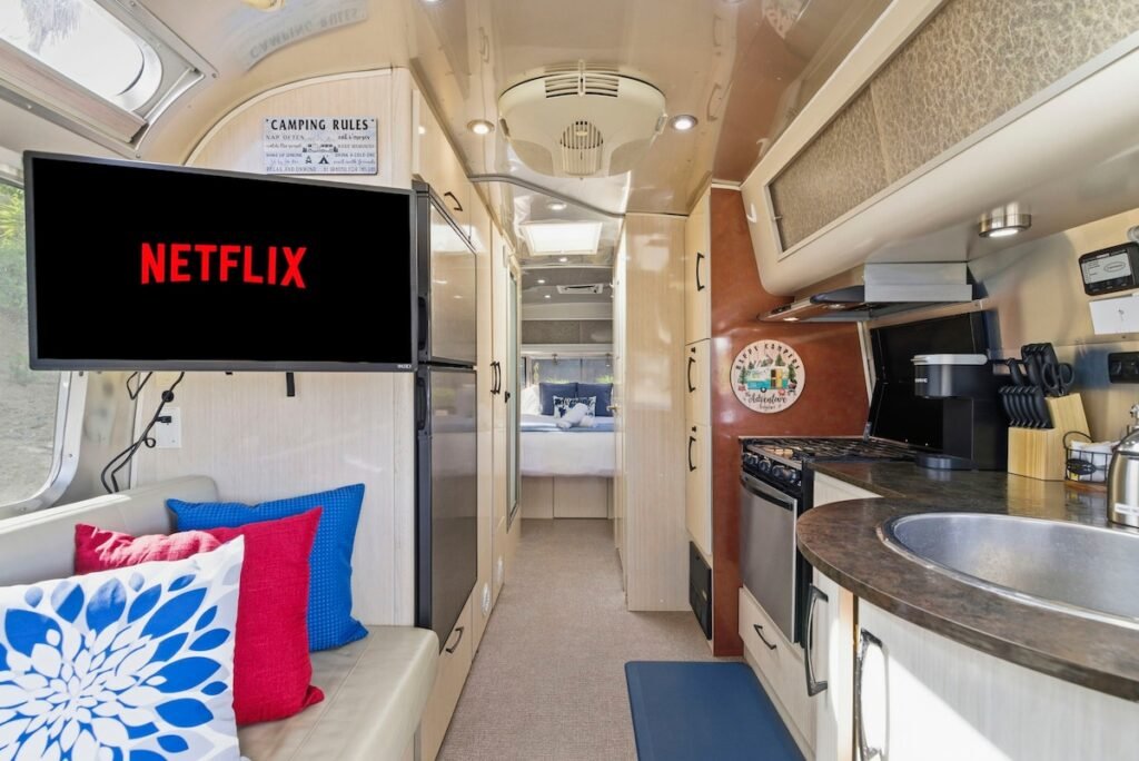 Ultimate Airstream — OMG Views, Hot Tub, Fire Pit photo 55